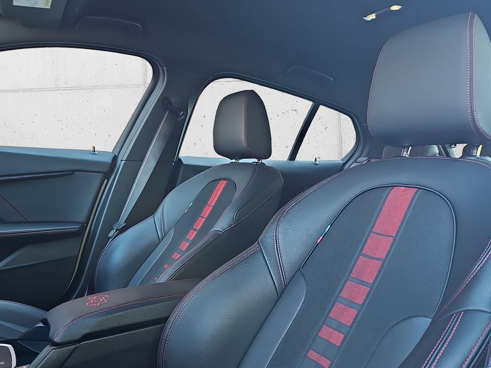 BMW 128ti M Sport Pro Steptronic-image-27