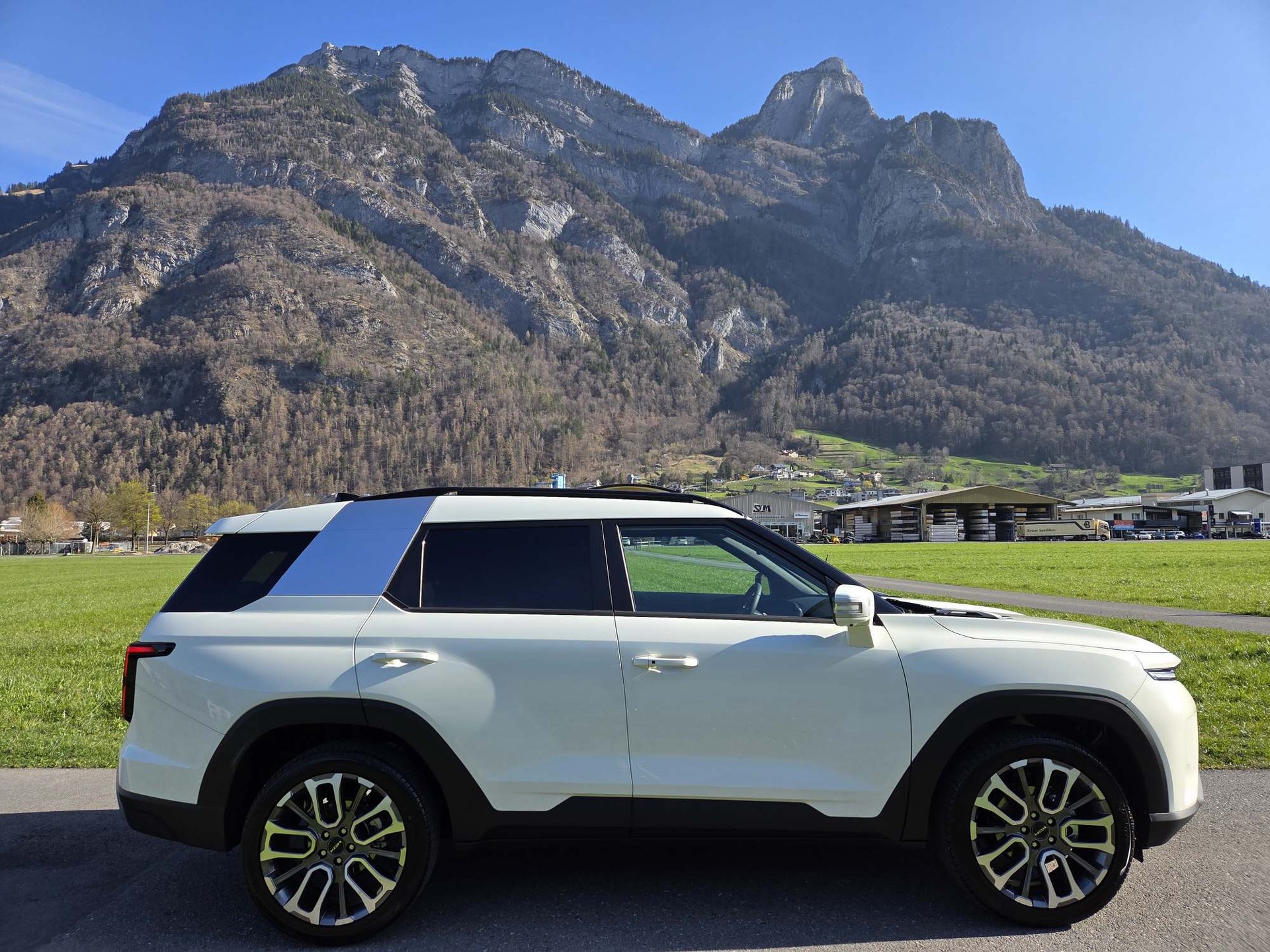 KGM-SsangYong Torres 1.5 T-Gdi Titanium Panorama 4WD-image-8
