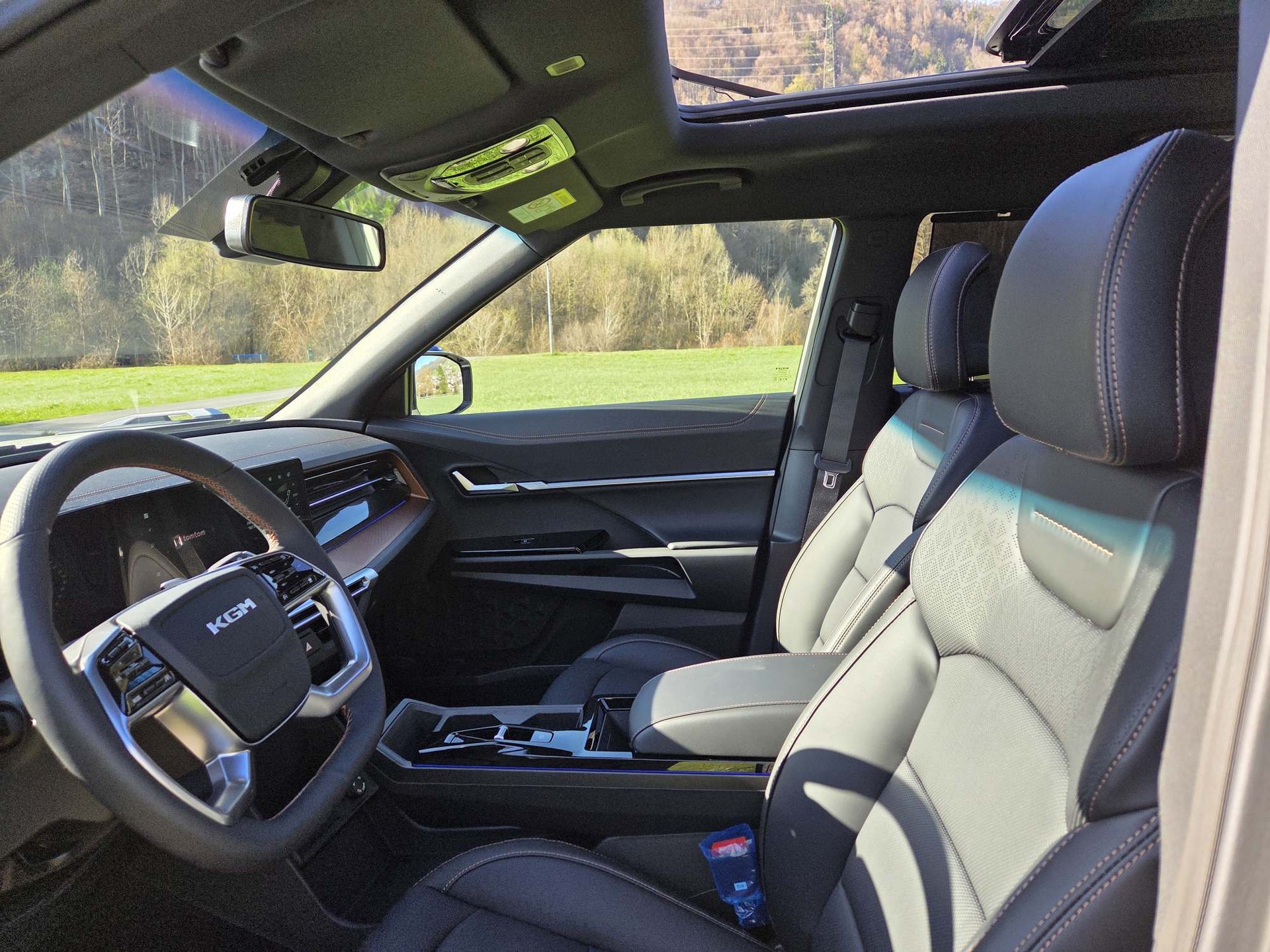 KGM-SsangYong Torres 1.5 T-Gdi Titanium Panorama 4WD-image-9