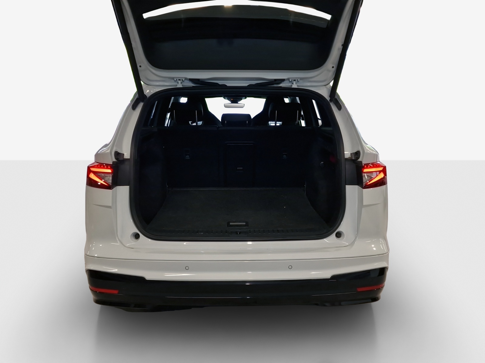 SKODA Enyaq iV 80 SportLine Ultra-image-12