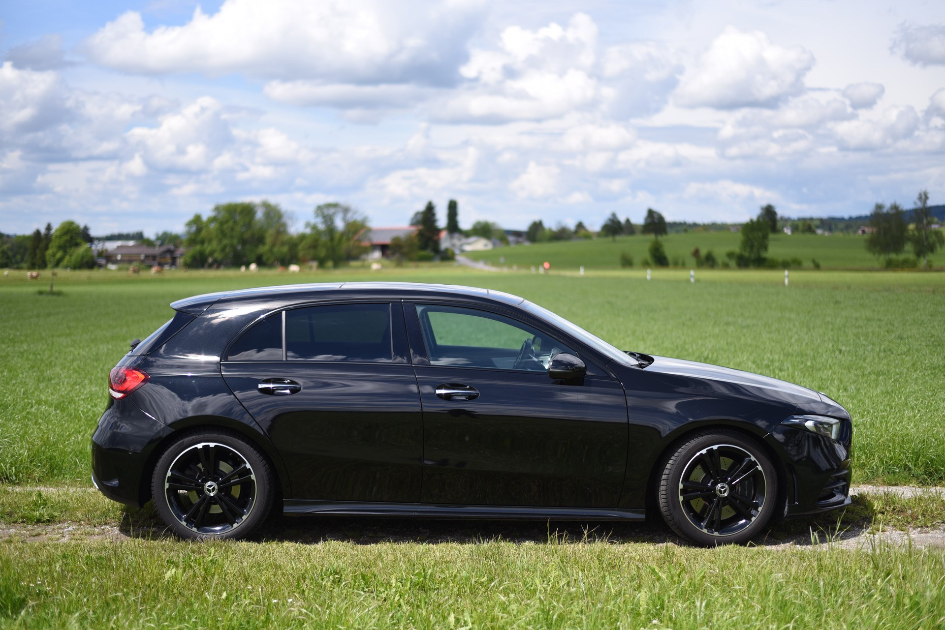 MERCEDES-BENZ A 250 4Matic AMG Line 4Matic 7G-DCT-image-1