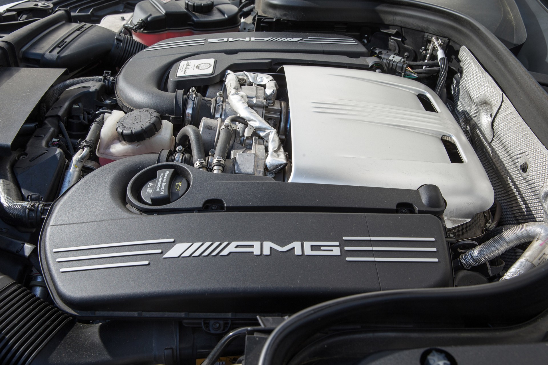 MERCEDES-BENZ GLC 63 S AMG Edition 1 4Matic+ 9G-Tronic-image-7