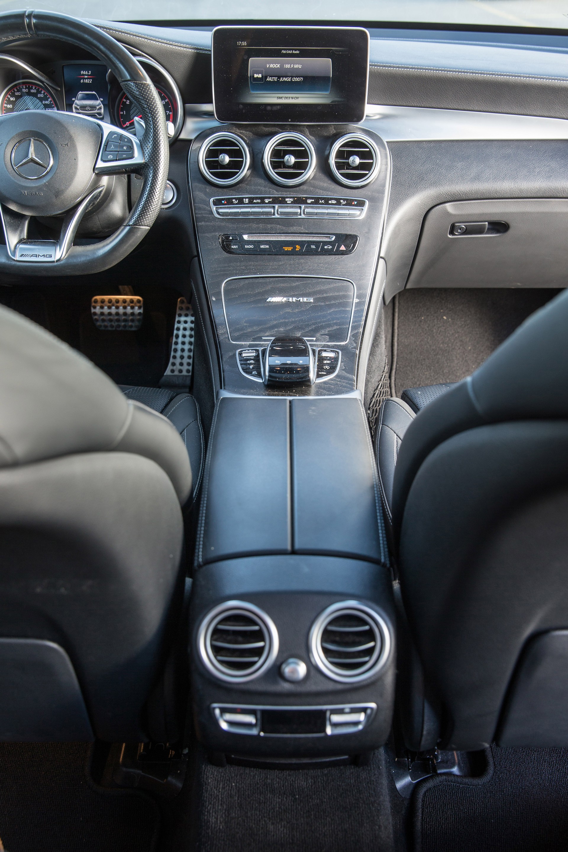 MERCEDES-BENZ GLC 63 S AMG Edition 1 4Matic+ 9G-Tronic-image-14