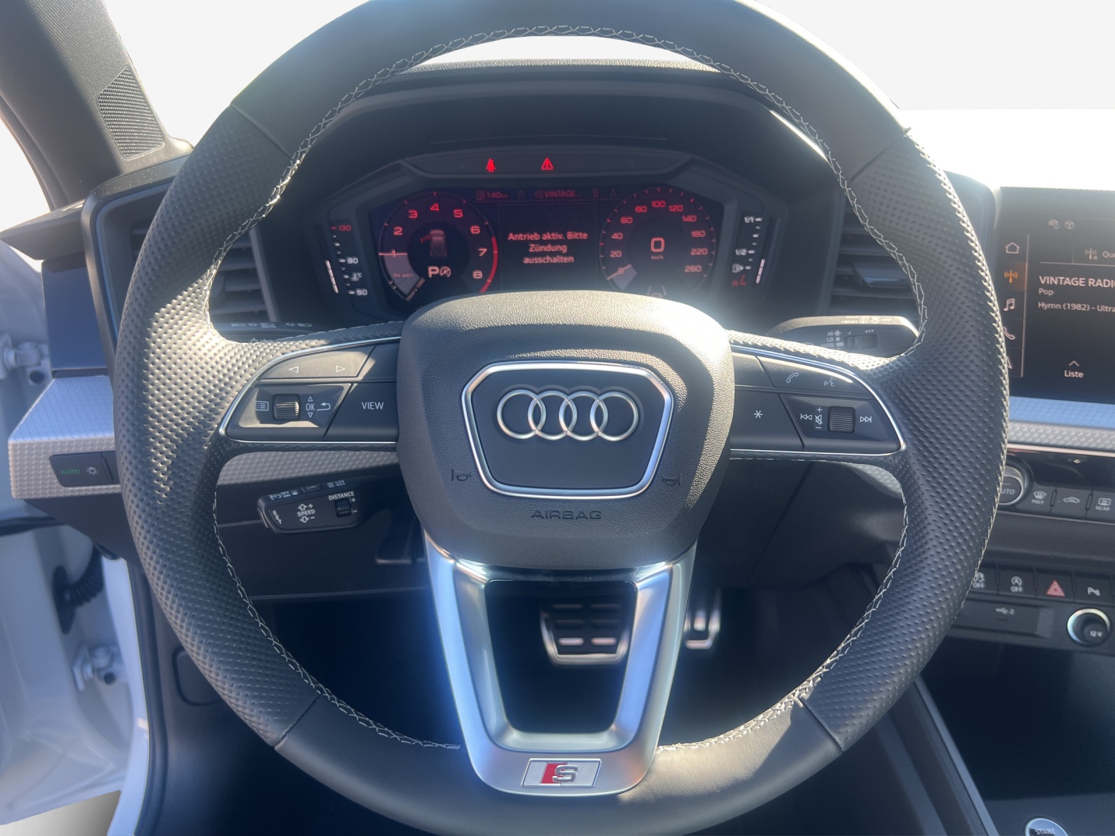 AUDI A1 Sportback 30 TFSI S Line Attraction S-tronic-image-9