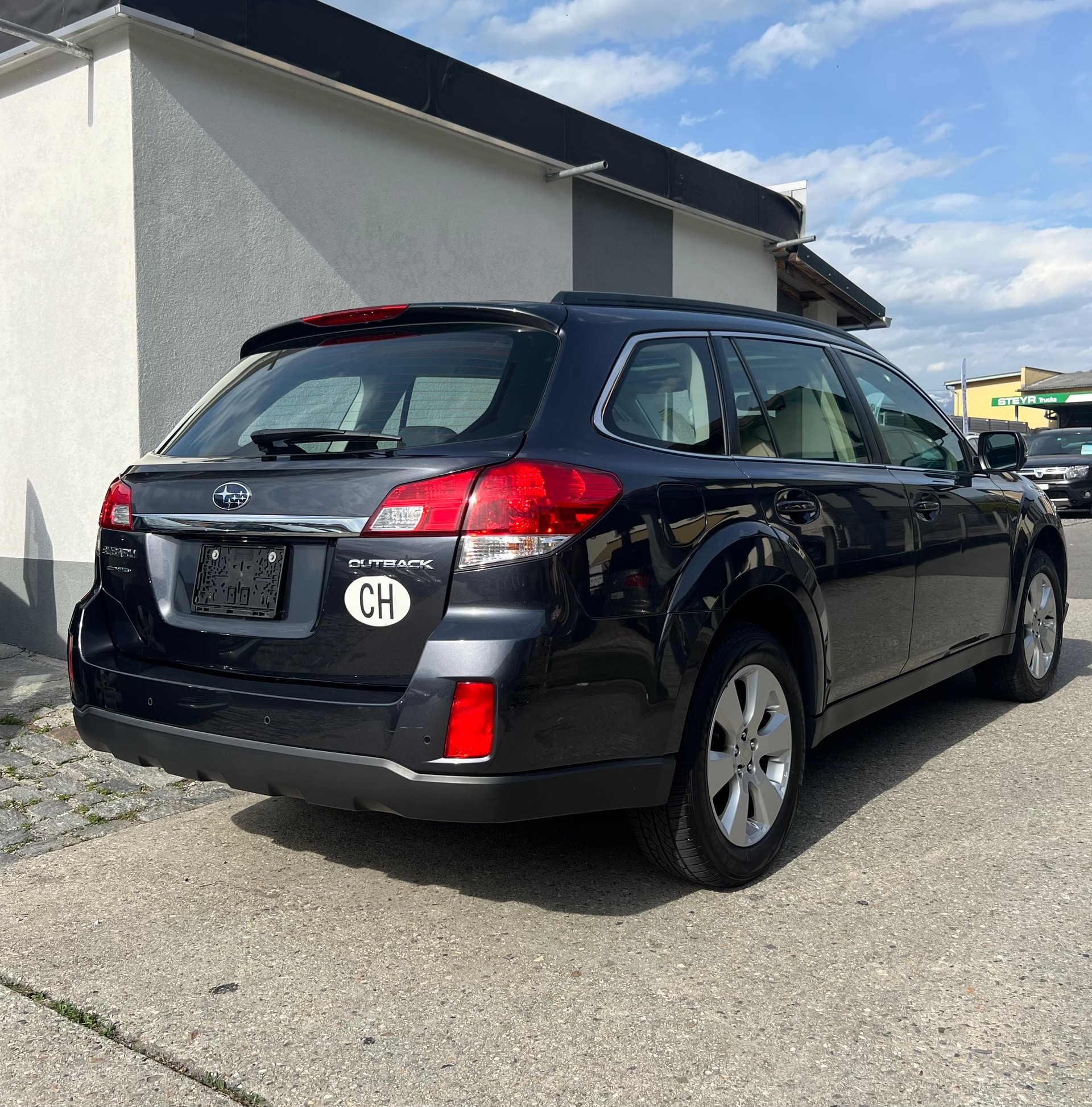 SUBARU Outback 2.5i Limited AWD Lineartronic-image-4