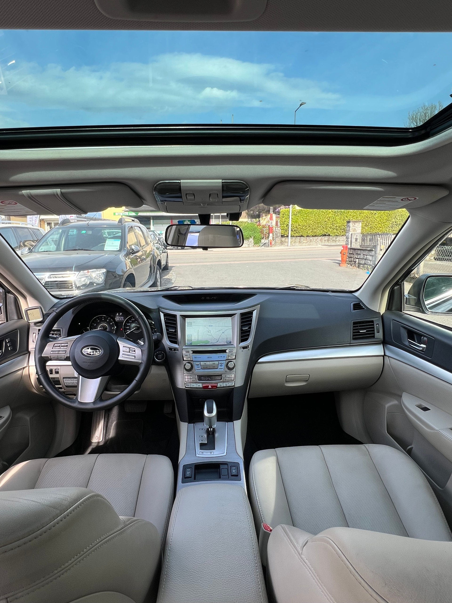 SUBARU Outback 2.5i Limited AWD Lineartronic-image-6