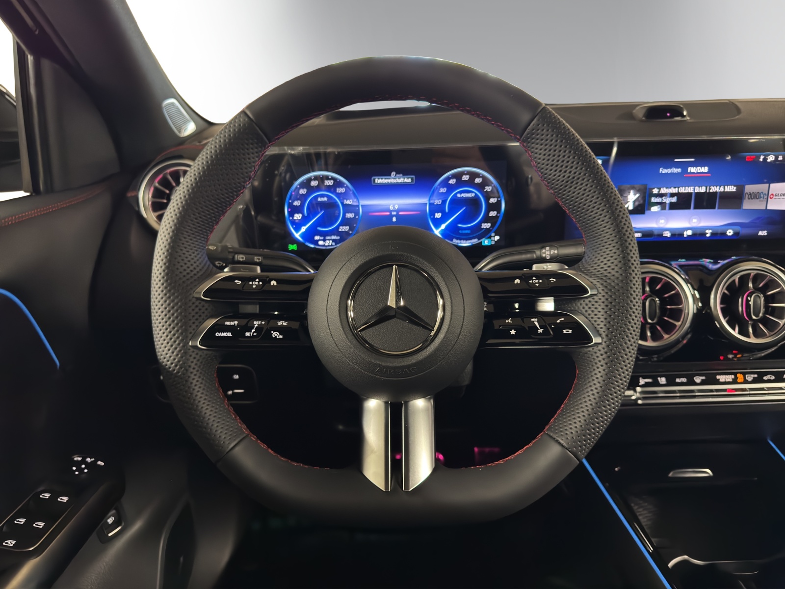 Image MERCEDES-BENZ EQA-350 EQA 350 66,5 kWh 4Matic Excellence