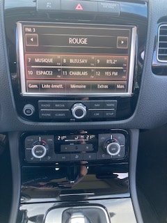 VW Touareg 3.0 TDI BlueMotion Technology Tiptronic-image-12