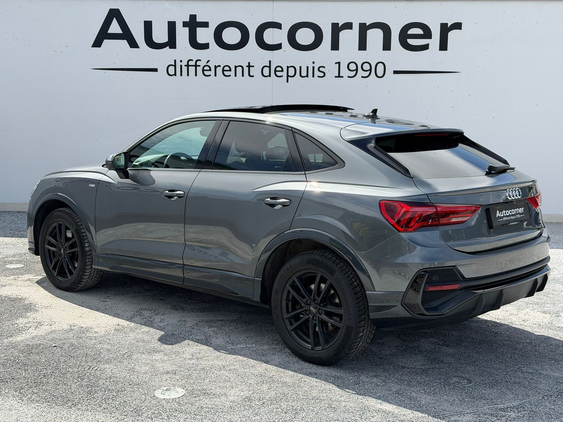 AUDI Q3 Sportback 40 TFSI S line quattro S-tronic-image-1