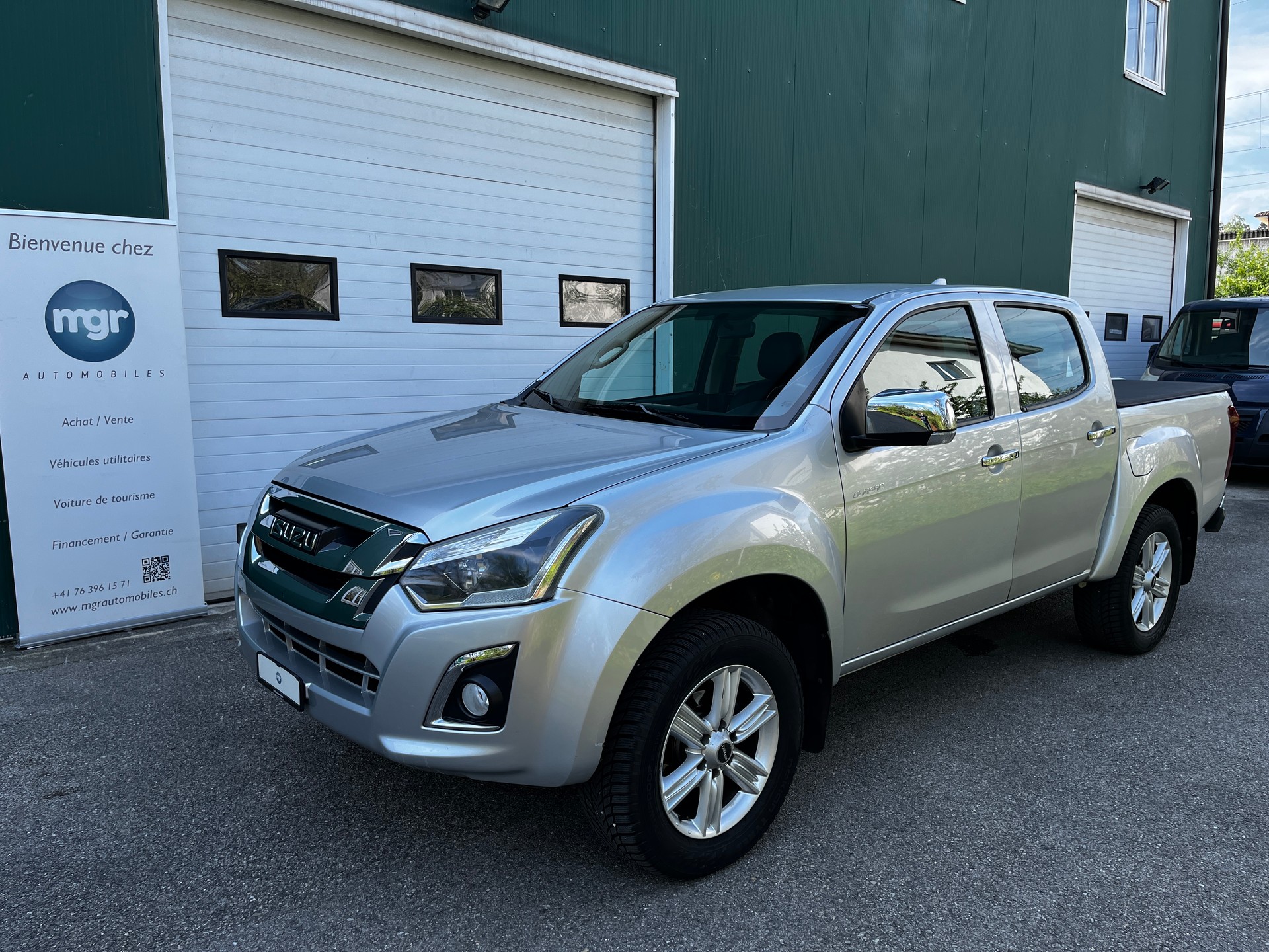 ISUZU D-MAX 1.9 Crew Cab Quasar 4x4 A
