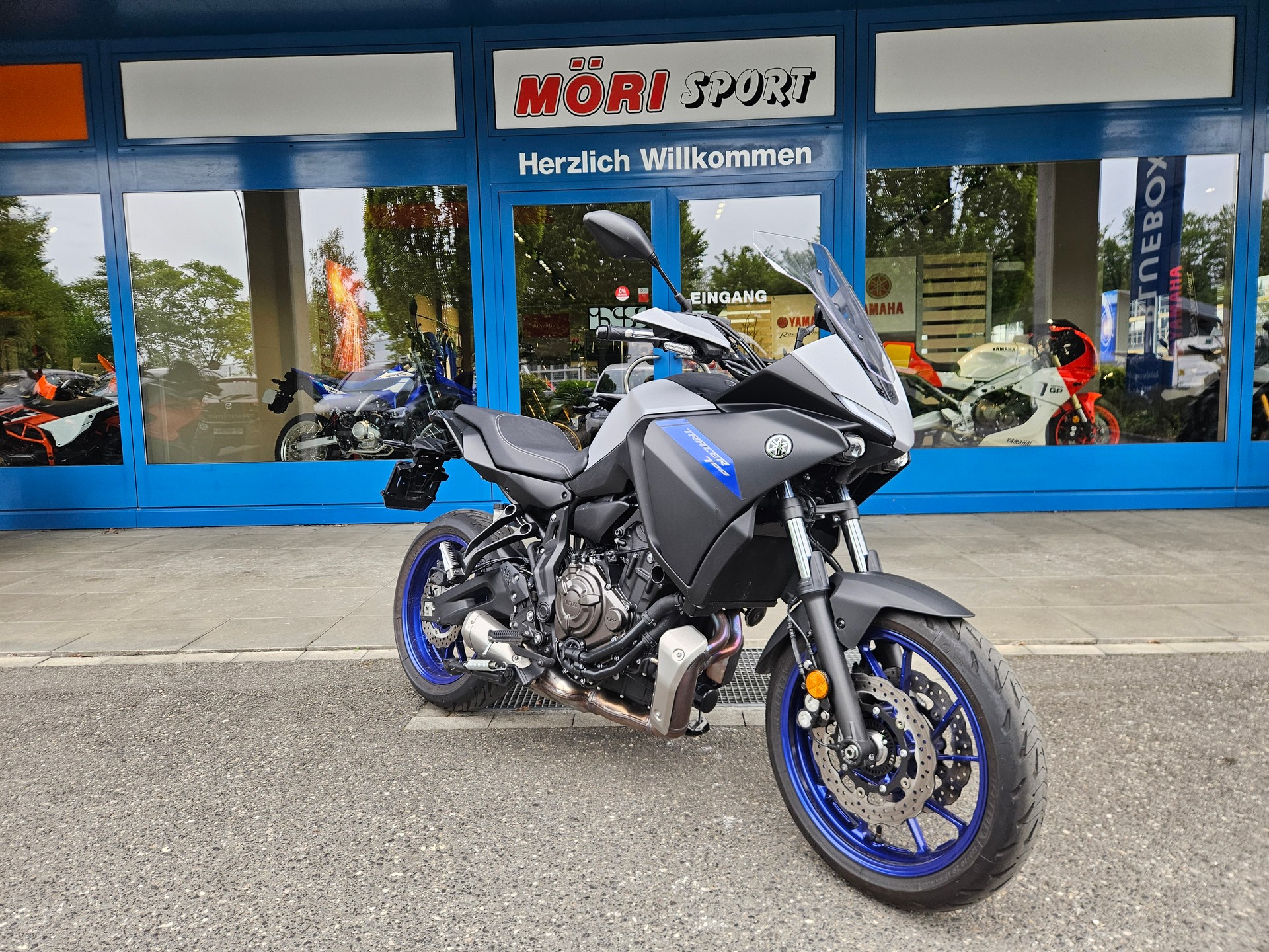 YAMAHA Yamaha Tracer 7-showroom-element-1