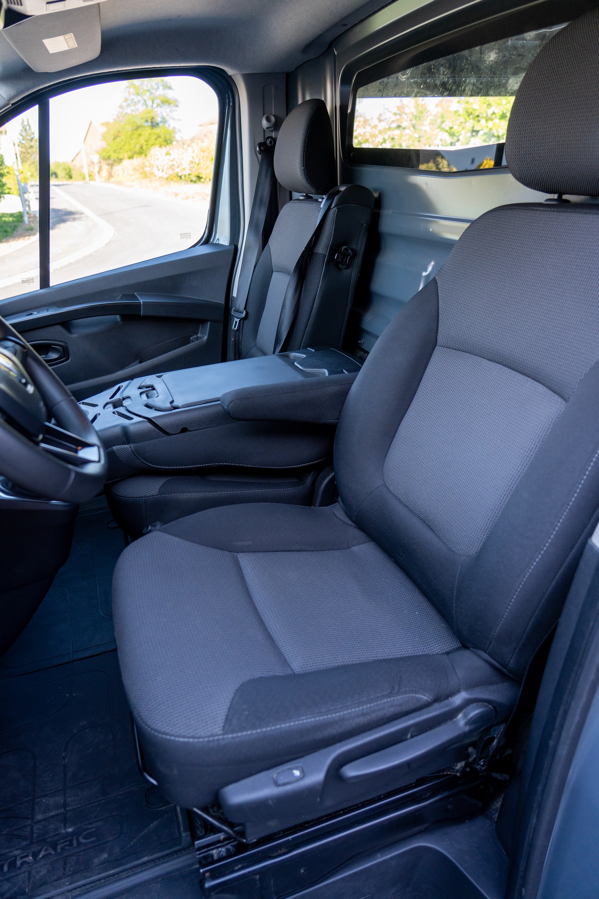RENAULT Trafic 2.0 Blue dCi 150 Advance L2H1 EDC EN-image-9