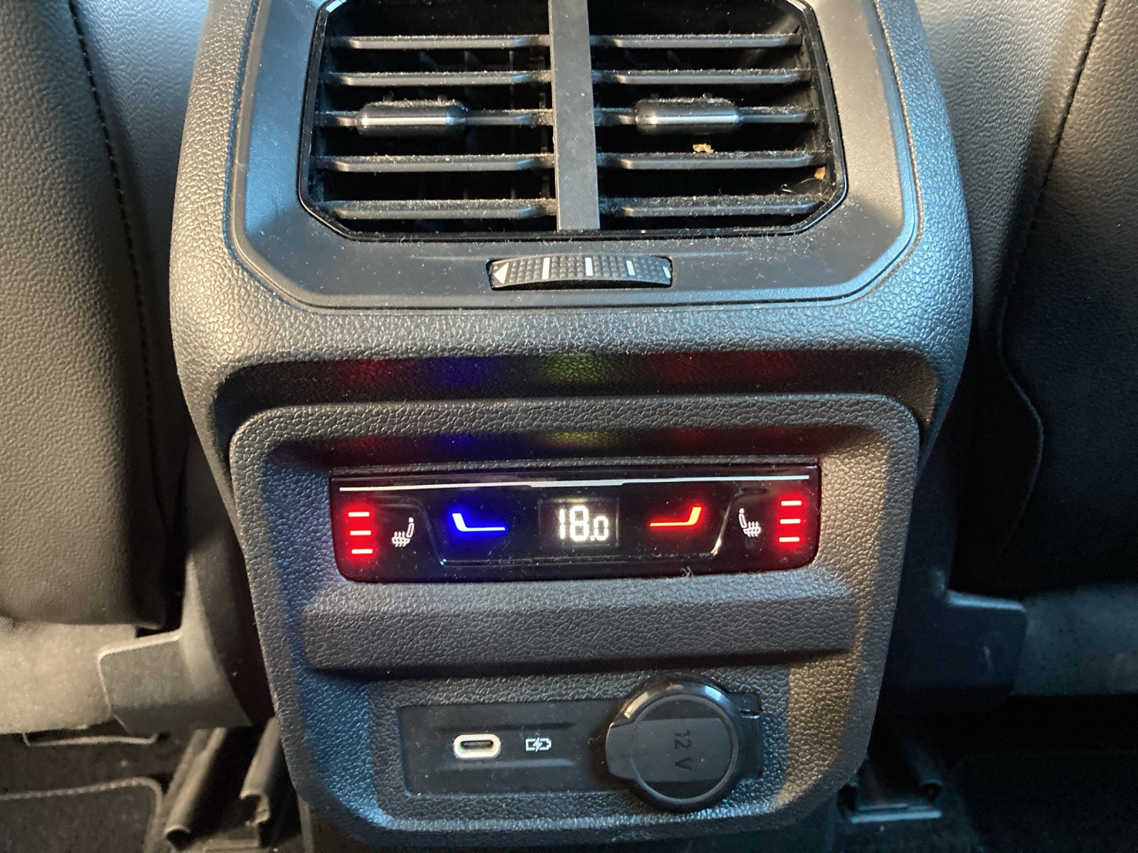 SEAT Tarraco 2.0TSI 4Drive DSG FR-image-15