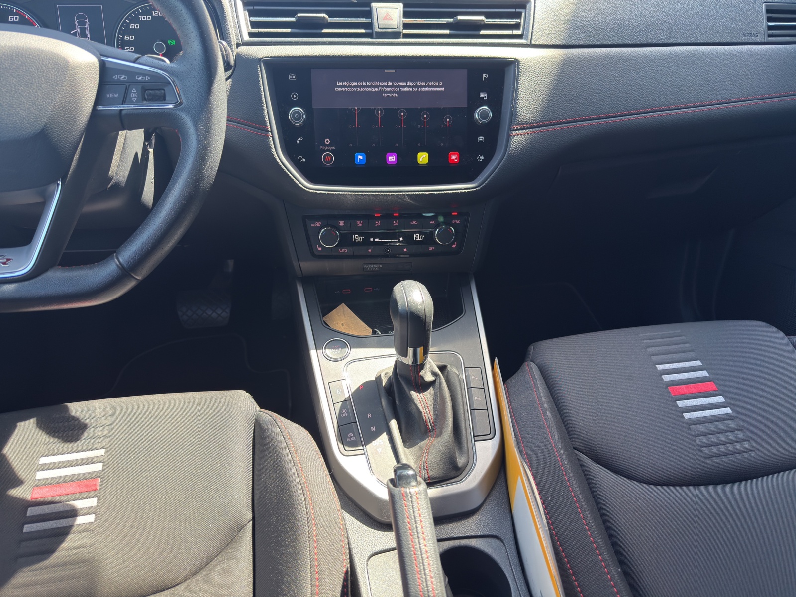SEAT Arona 1.0 TSI Eco FR DSG-image-10