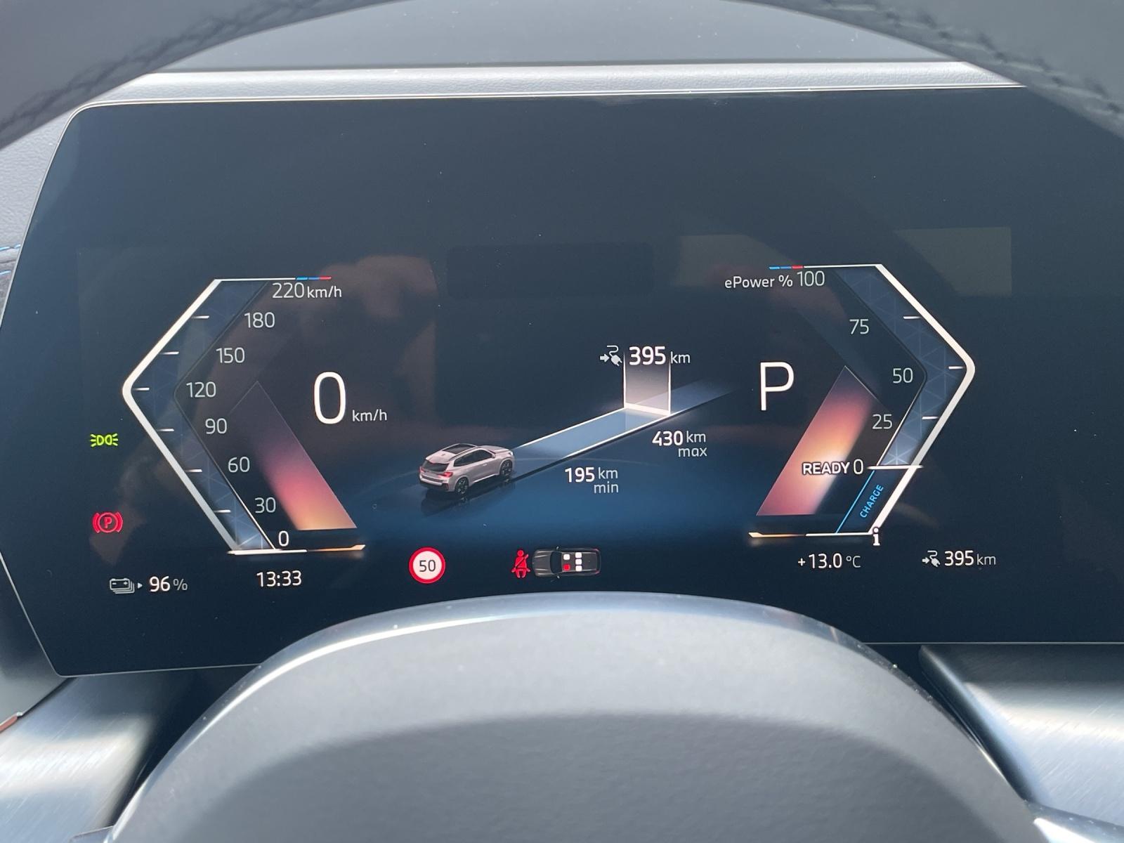 BMW iX1 30 xDrive M Sport Pro-image-11
