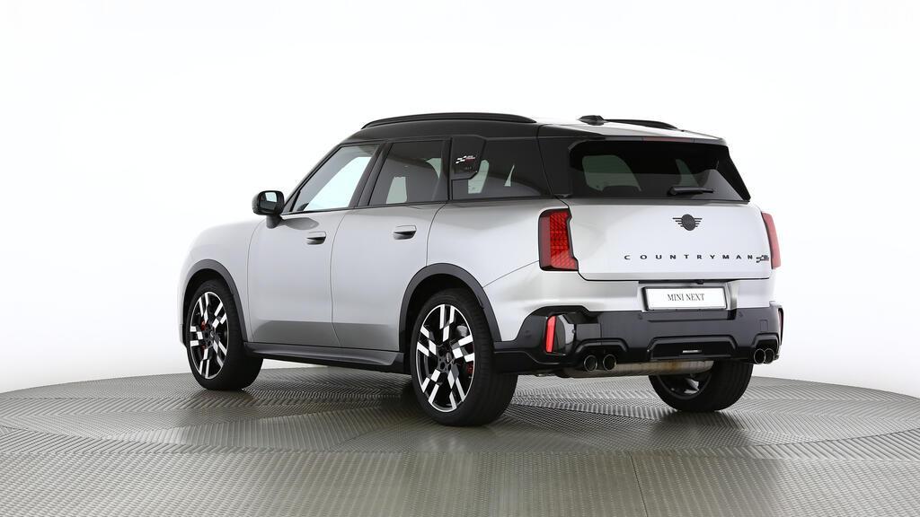 MINI John Cooper Works Countryman ALL4-image-3