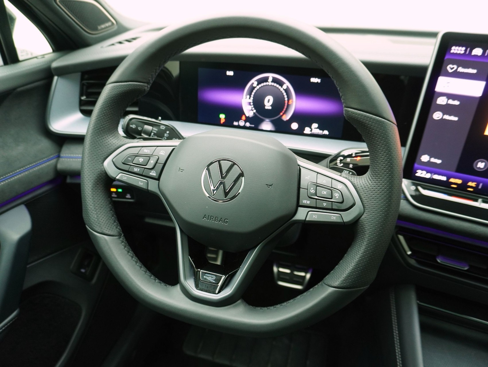 VW Tayron 2.0 TDI DSG R-Line Black Style 4Motion **VW Werksgarantie bis 07/2030**-image-12