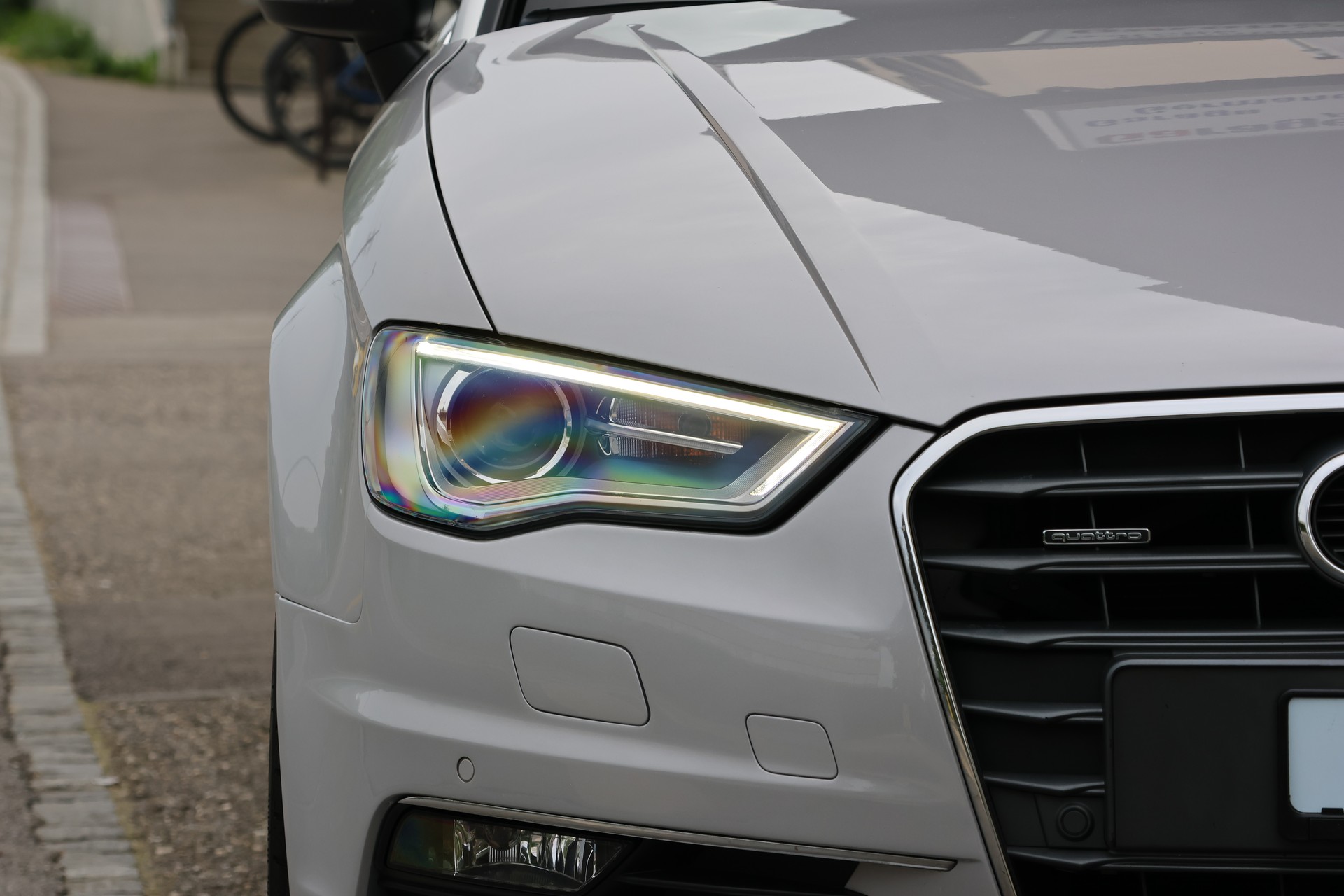 AUDI A3 Cabriolet 1.8 TFSI Ambition quattro S-tronic-showroom-element-3