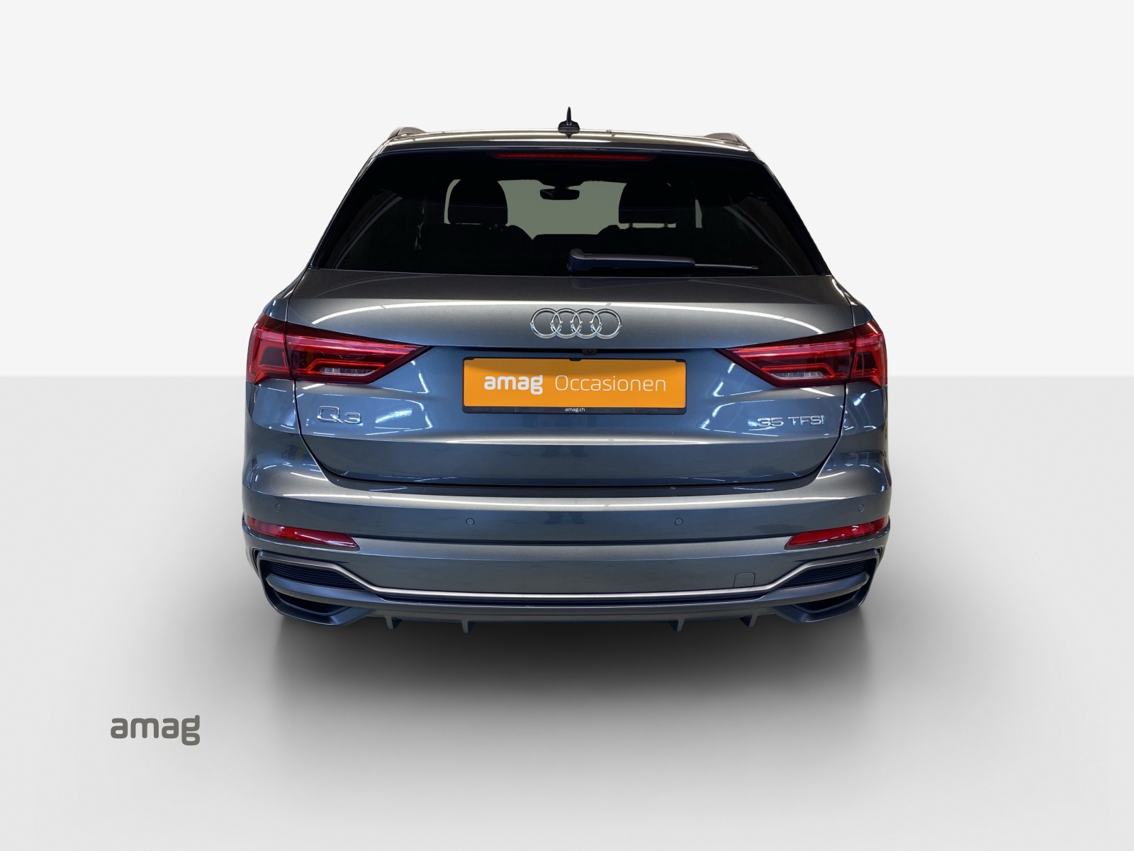 AUDI Q3 35 TFSI S line Attraction S-tronic-image-3
