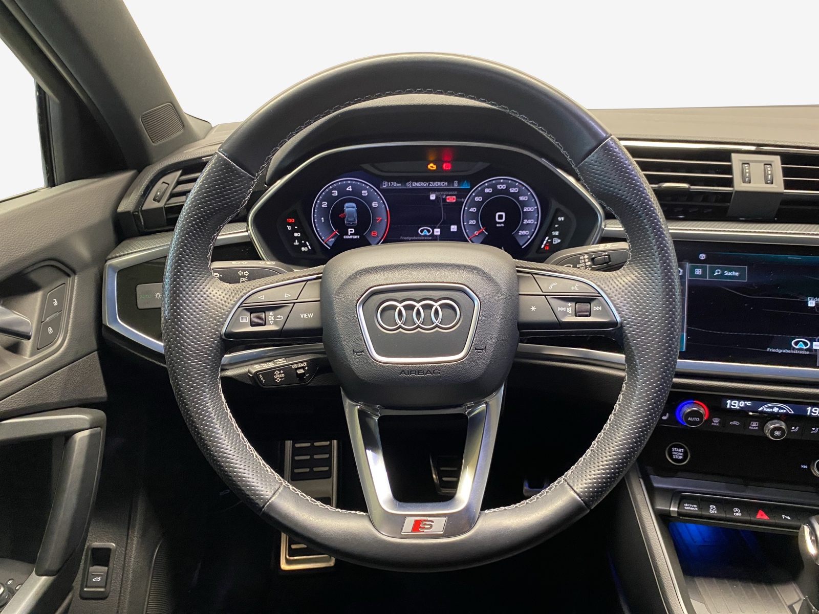 AUDI Q3 35 TFSI S line Attraction S-tronic-image-9