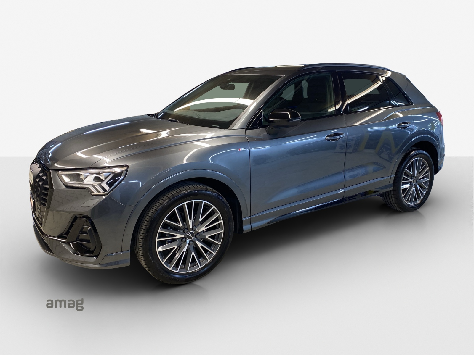 AUDI Q3 35 TFSI S line Attraction S-tronic-image-0