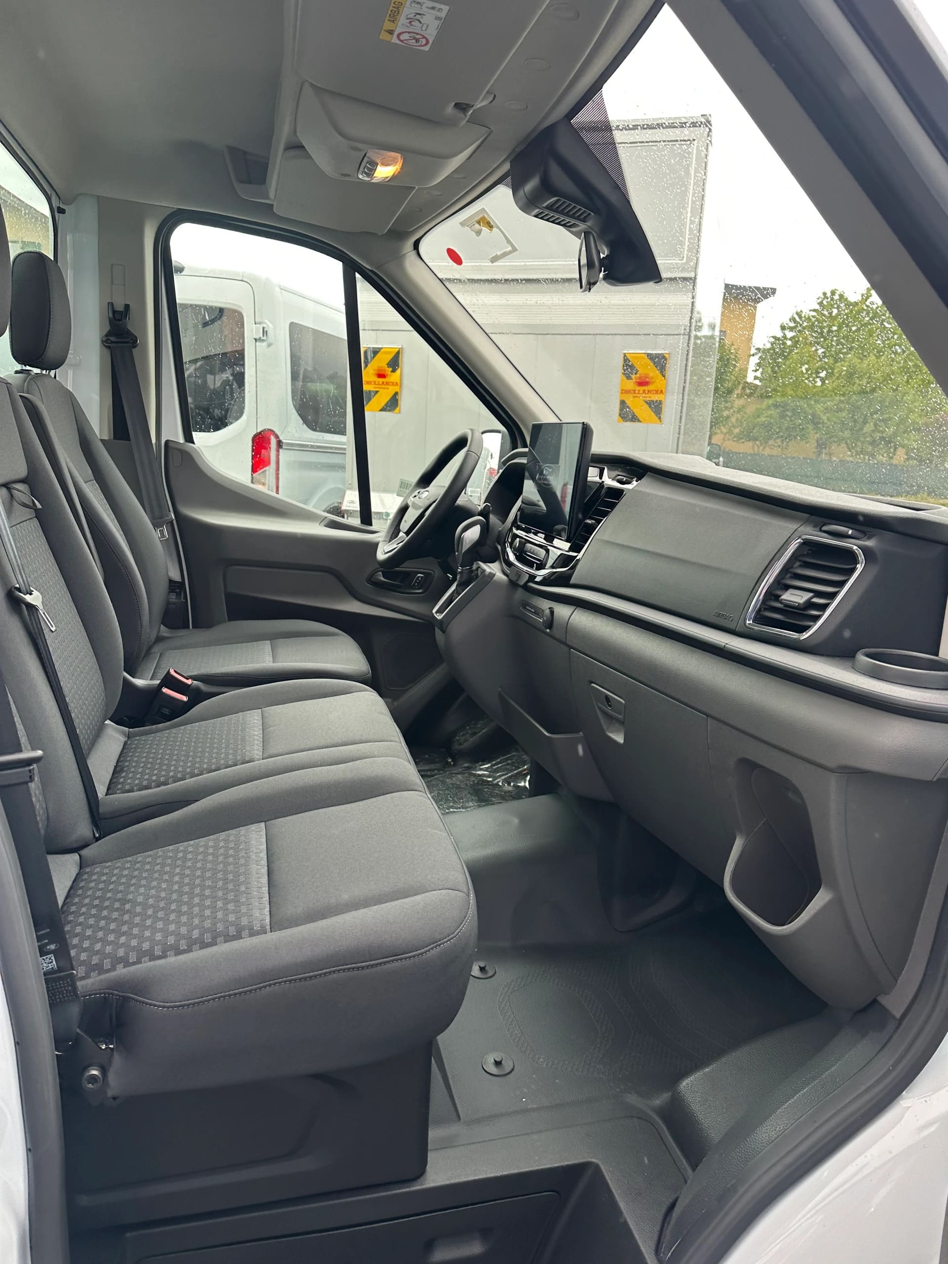 FORD Transit cab.-ch. 350 L3 2.0 Ec Trend/170CV/Aut/RWD-image-10