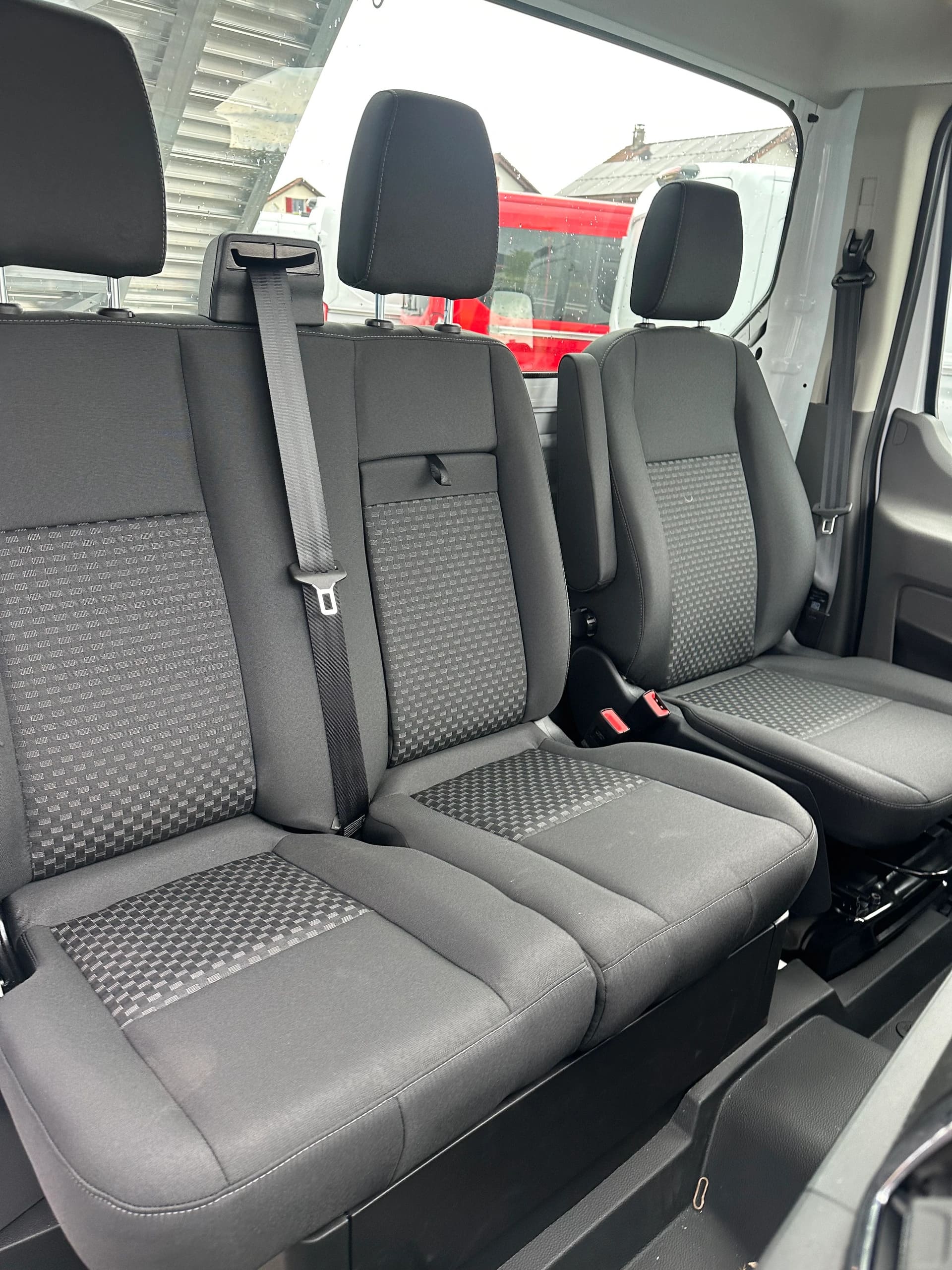 FORD Transit cab.-ch. 350 L3 2.0 Ec Trend/170CV/Aut/RWD-image-12
