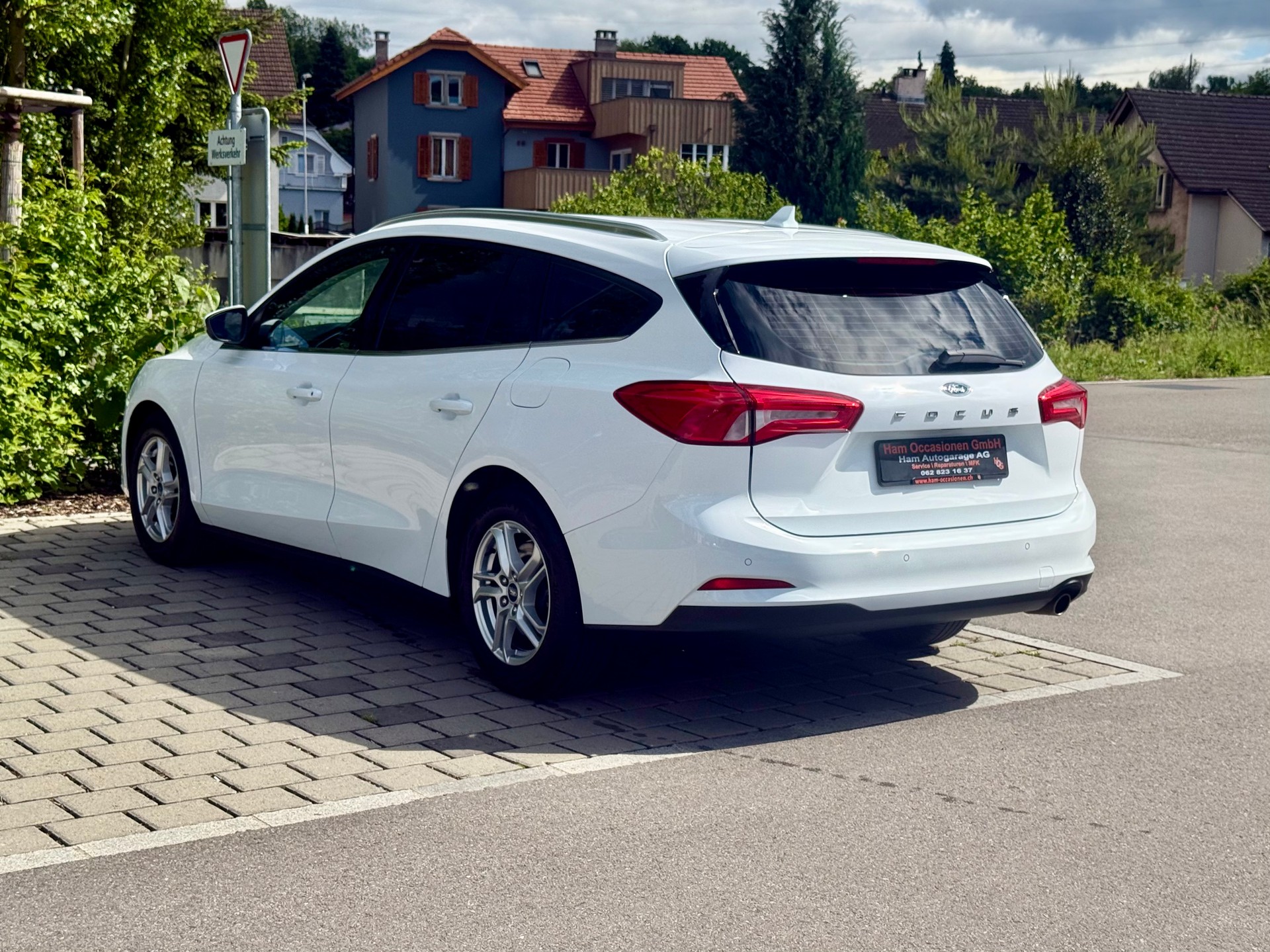 FORD Focus 1.0 SCTi Cool Connect-showroom-element-2