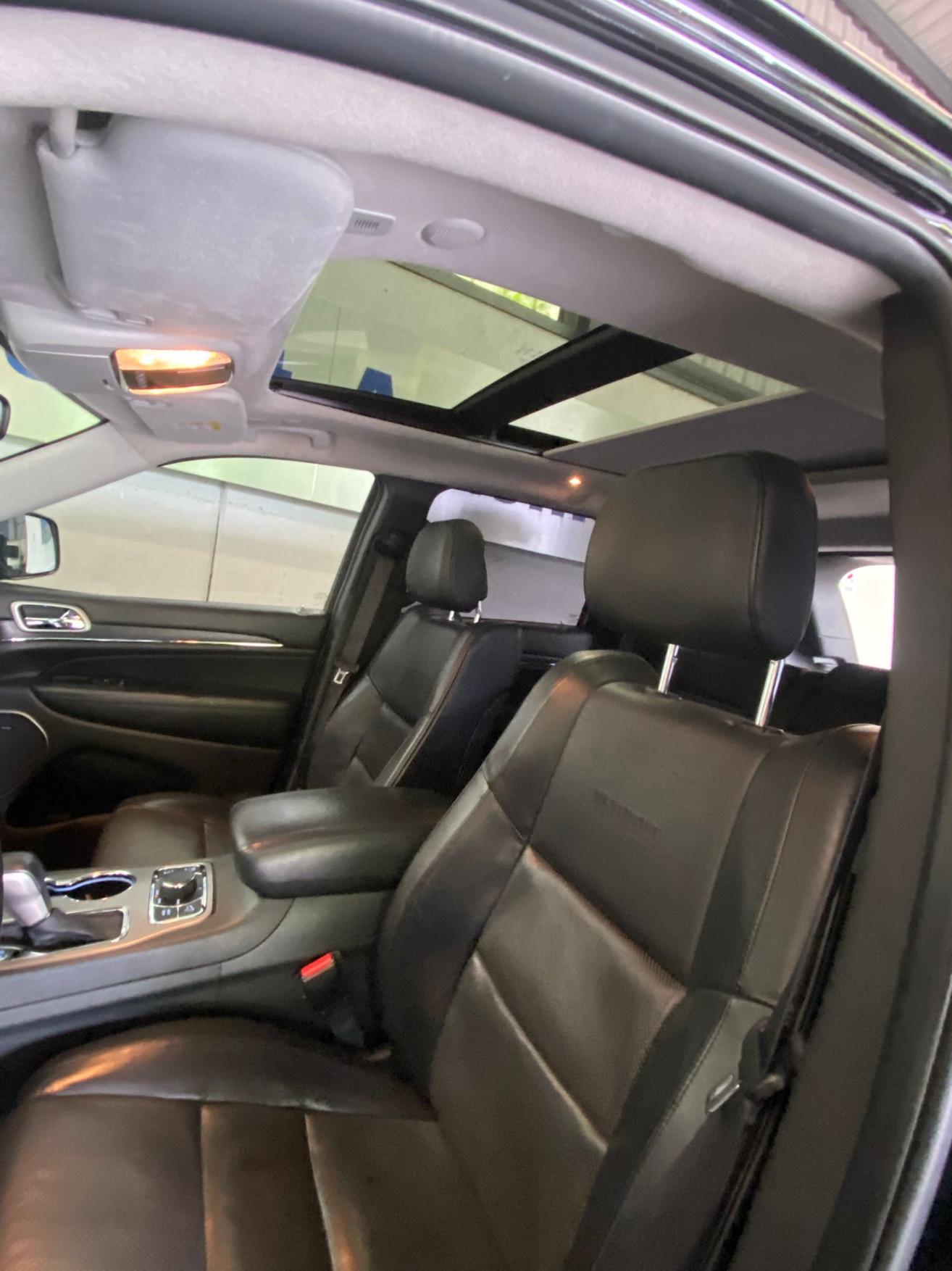 JEEP Grand Cherokee 3.0 CRD 250 Summit-image-15