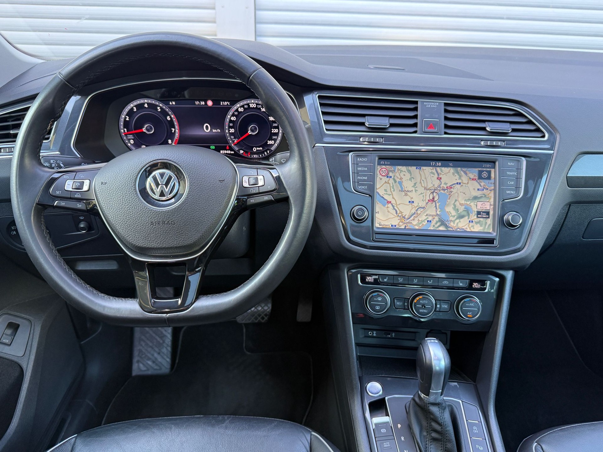 VW Tiguan 2.0 TSI Highline DSG-image-13