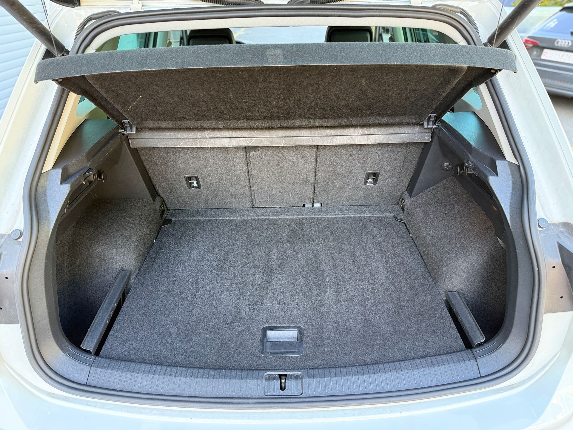 VW Tiguan 2.0 TSI Highline DSG-image-23