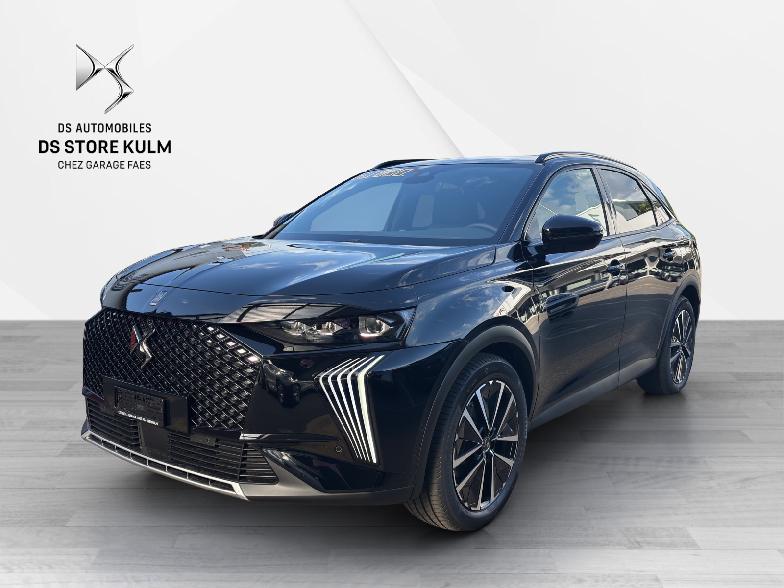 DS AUTOMOBILES DS7 1.6 E-Tense Étoile 4x4-showroom-element-1
