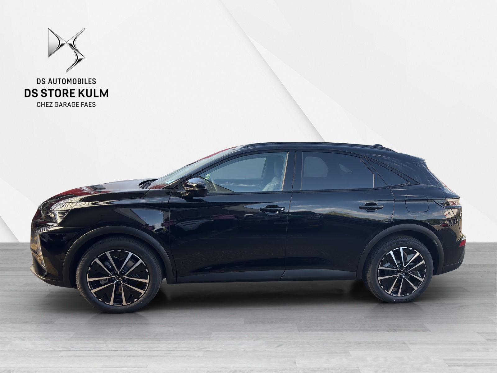 DS AUTOMOBILES DS7 1.6 E-Tense Étoile 4x4-showroom-element-2
