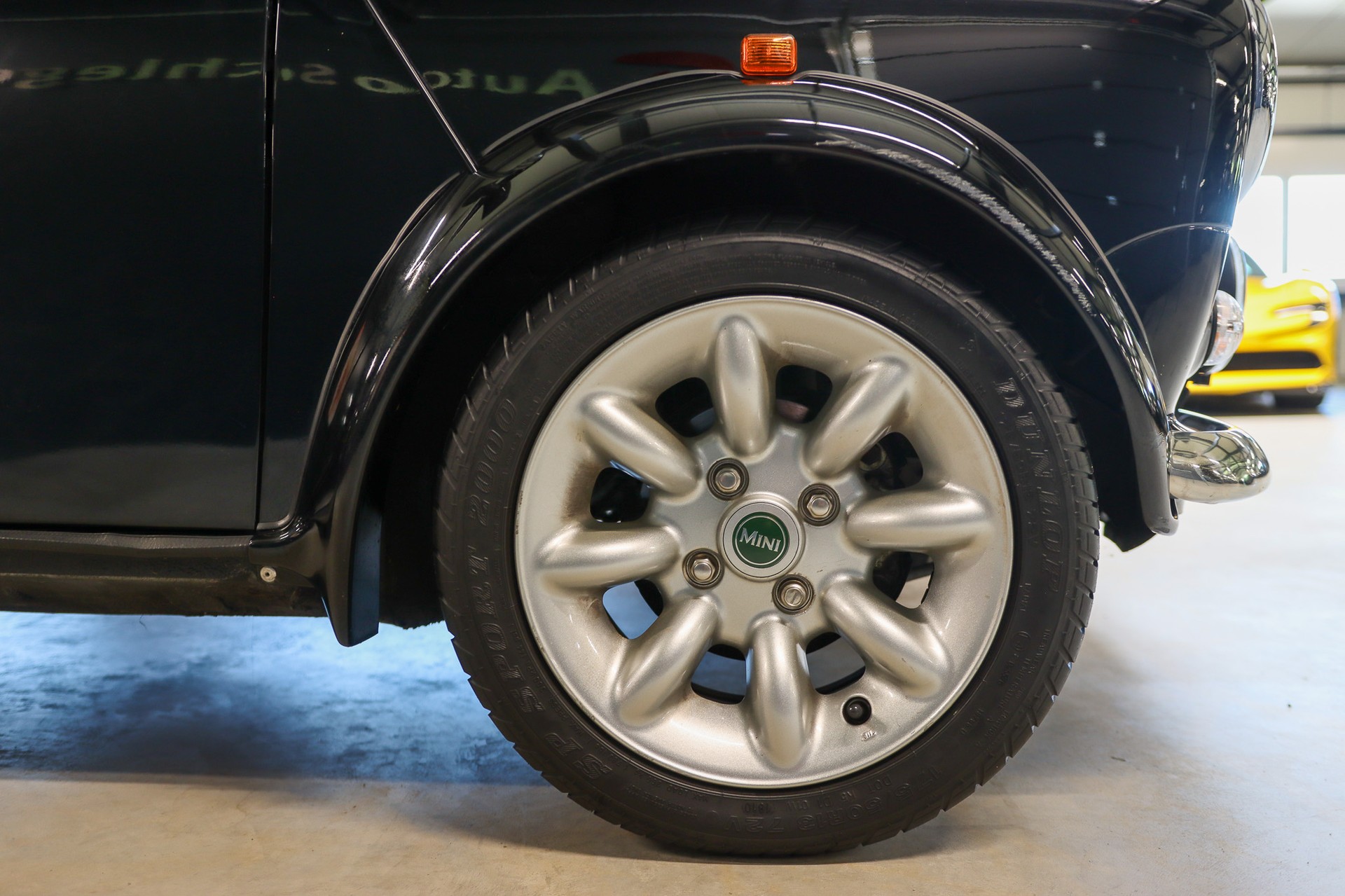 MINI Cooper 1.3i High Specification-image-14