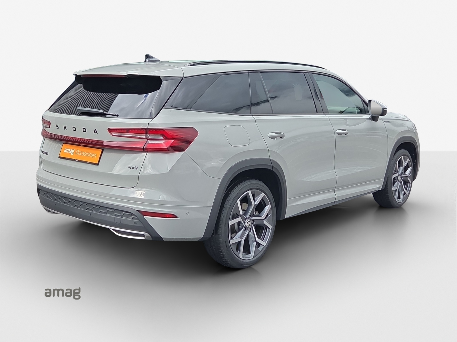 SKODA Kodiaq 2.0 TSI Sportline 4x4-image-4