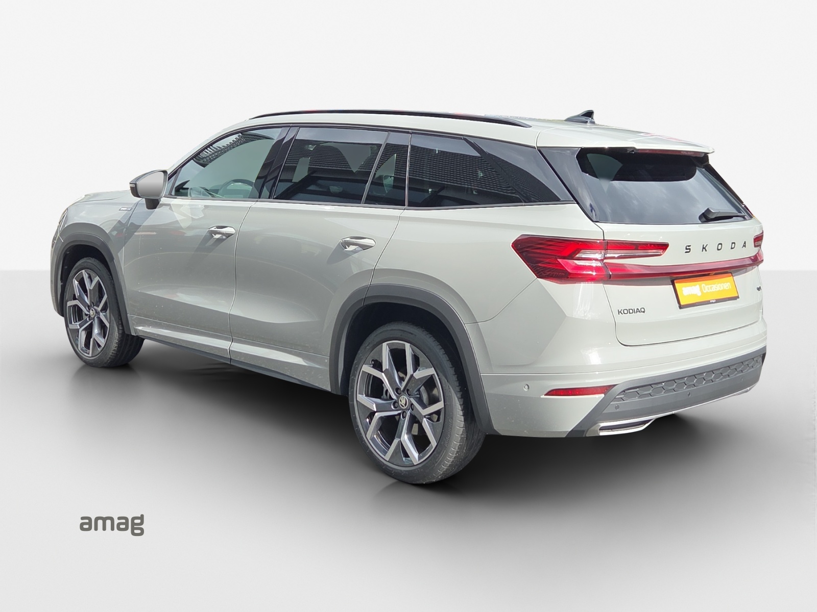 SKODA Kodiaq 2.0 TSI Sportline 4x4-image-2