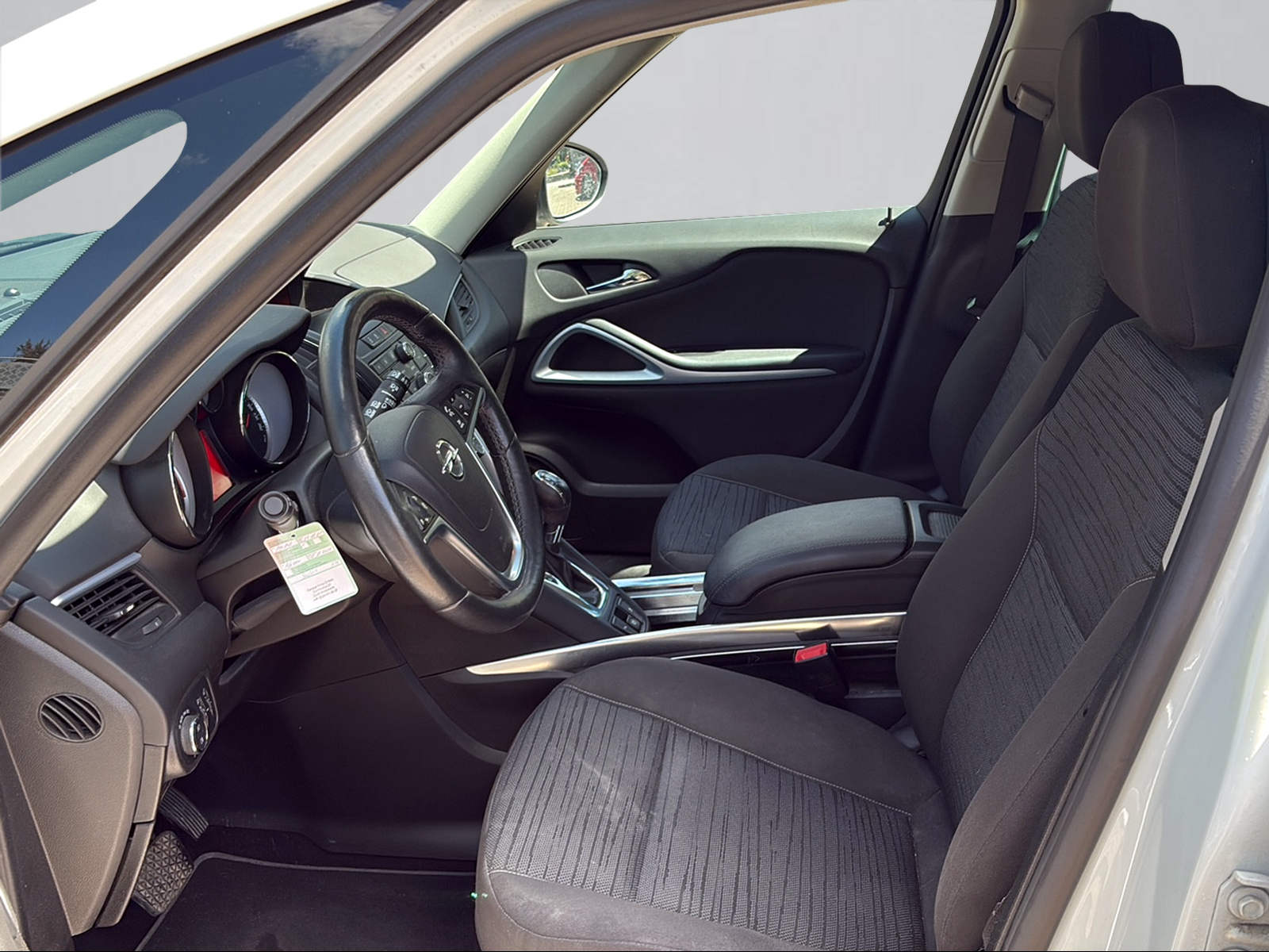 OPEL Zafira Tourer 1.6i 16V Turbo Cosmo Automatic-image-4
