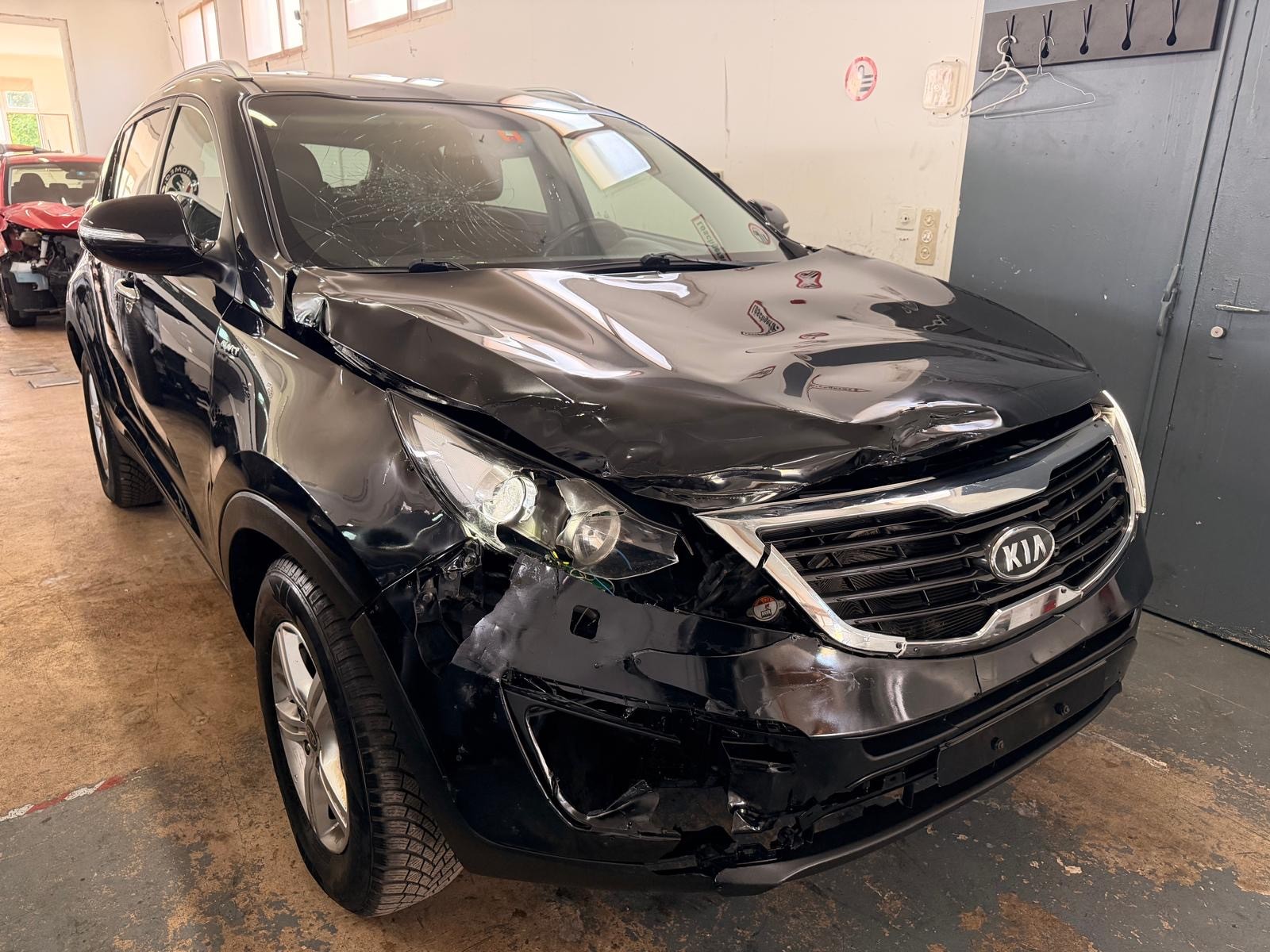 KIA Sportage 2.0 CRDi Style 4WD Automatic-image-0
