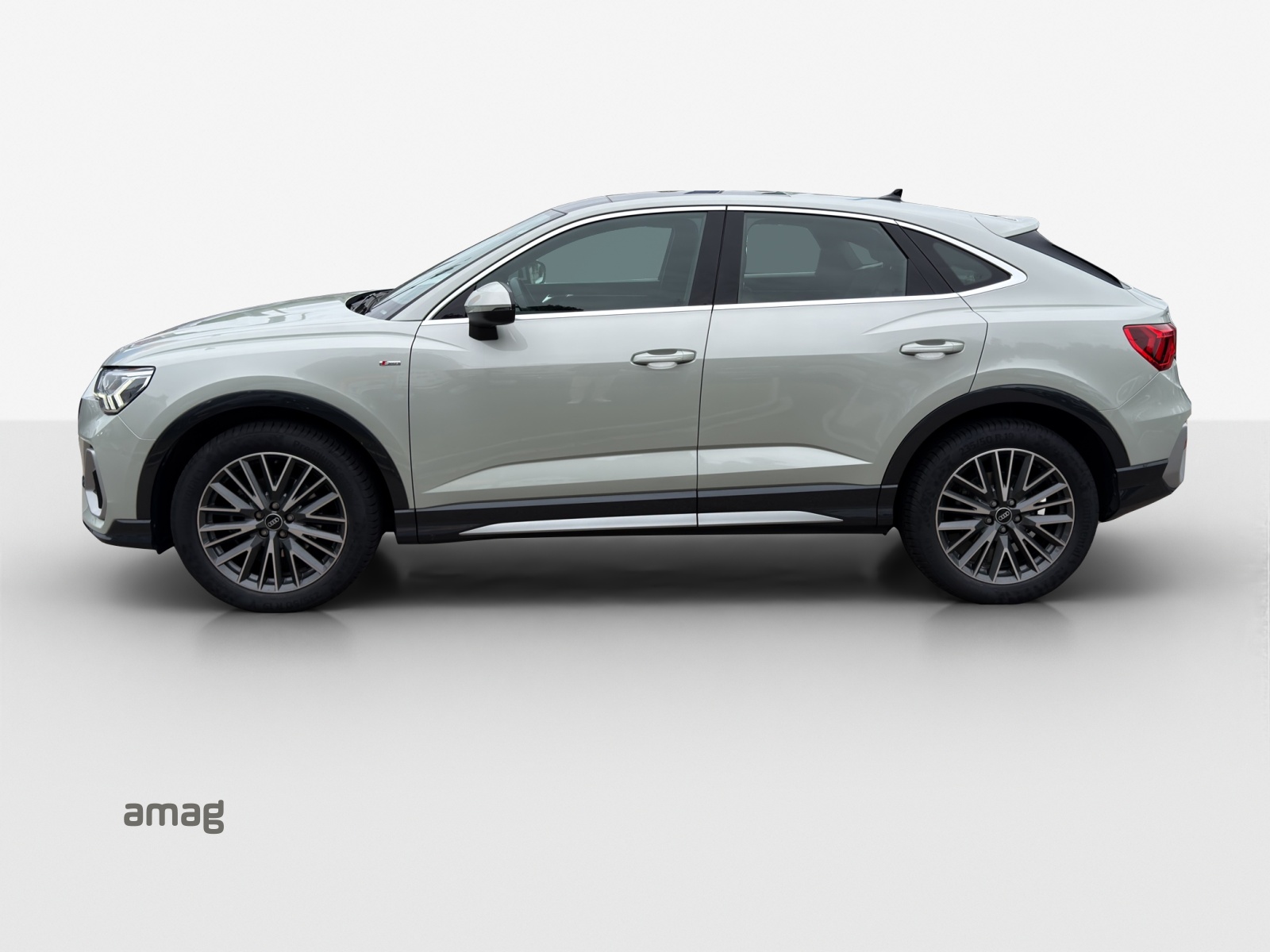 AUDI Q3 Sportback 35 TFSI S line Attraction S-tronic-image-1