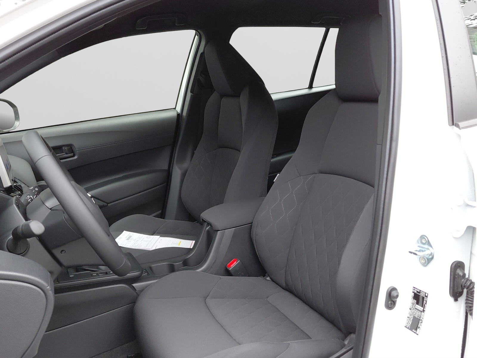 TOYOTA Corolla Cross 1.8 HSD Comfort-image-8