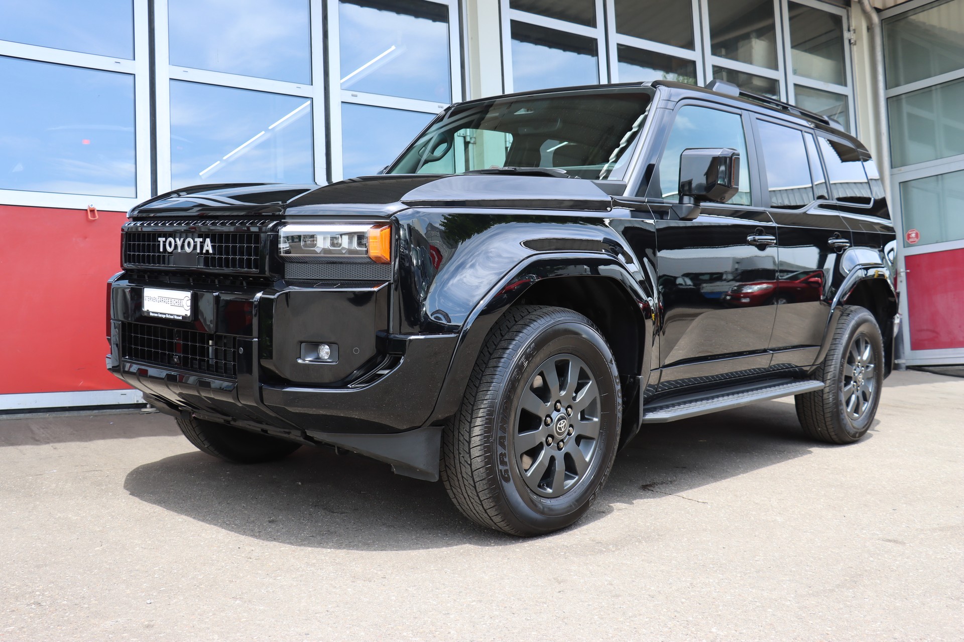 TOYOTA Land Cruiser 2.8TD 48V Style-image-0