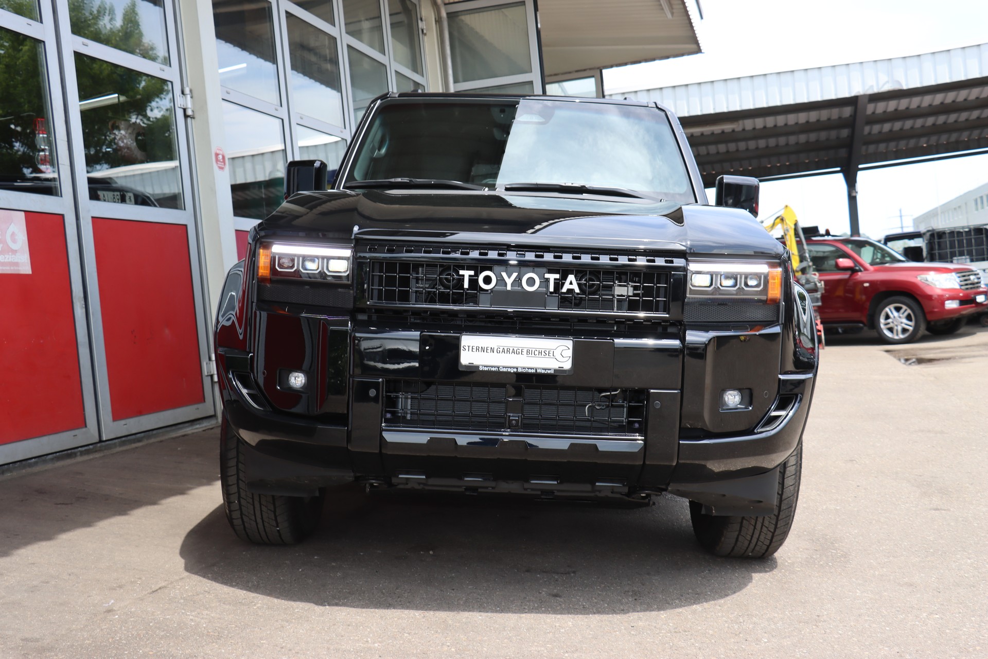 TOYOTA Land Cruiser 2.8TD 48V Style-image-2