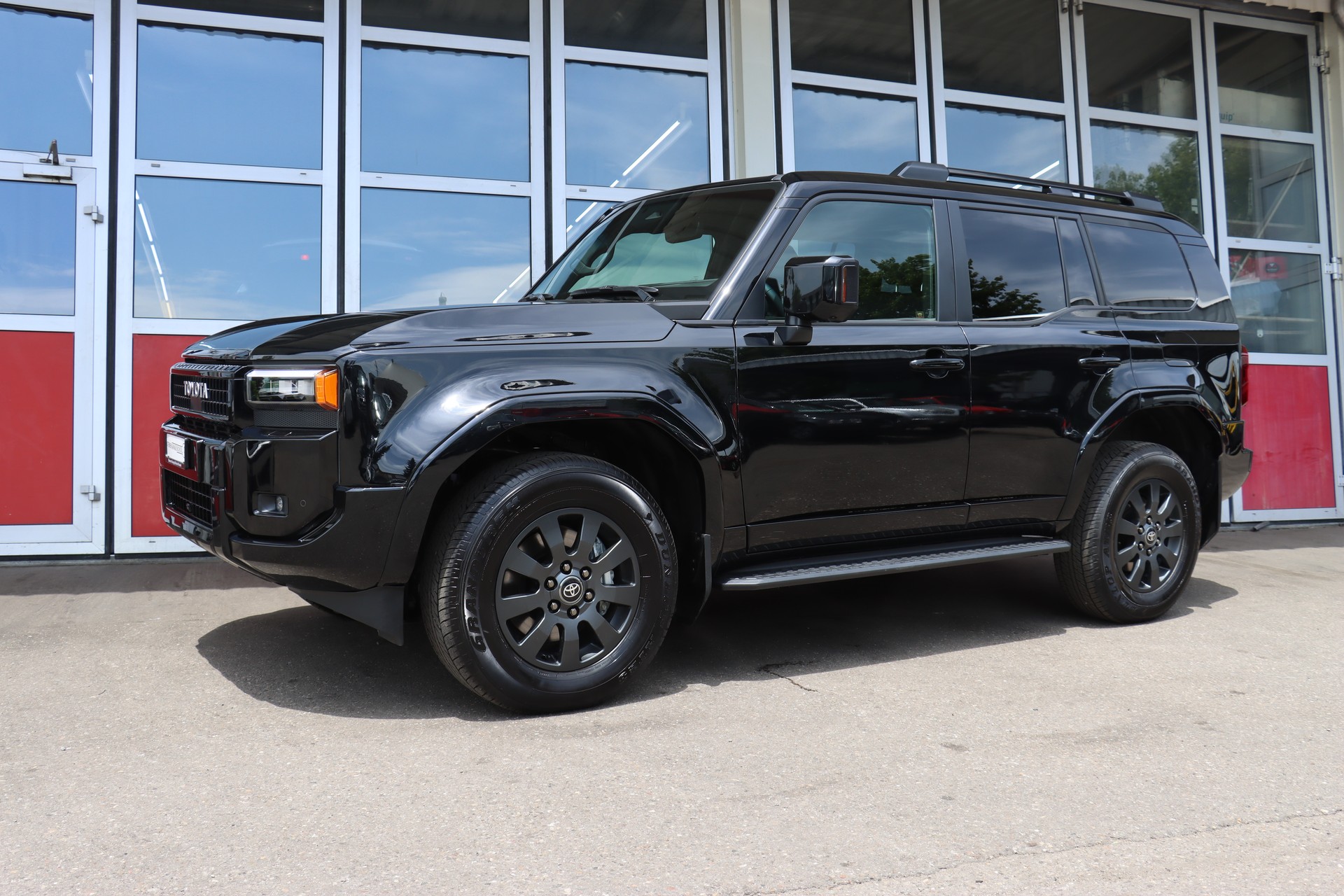 TOYOTA Land Cruiser 2.8TD 48V Style-image-4