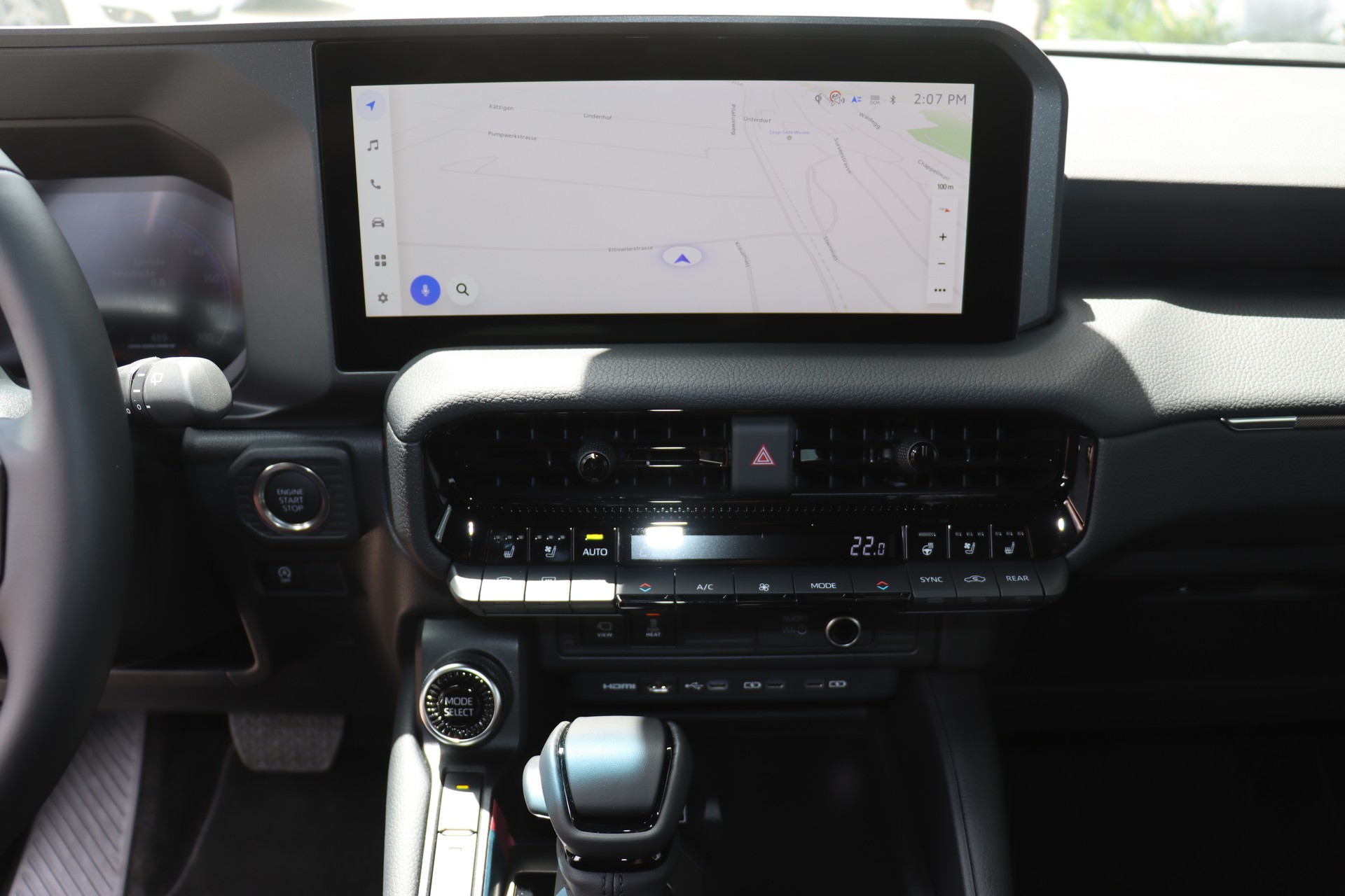 TOYOTA Land Cruiser 2.8TD 48V Style-image-13