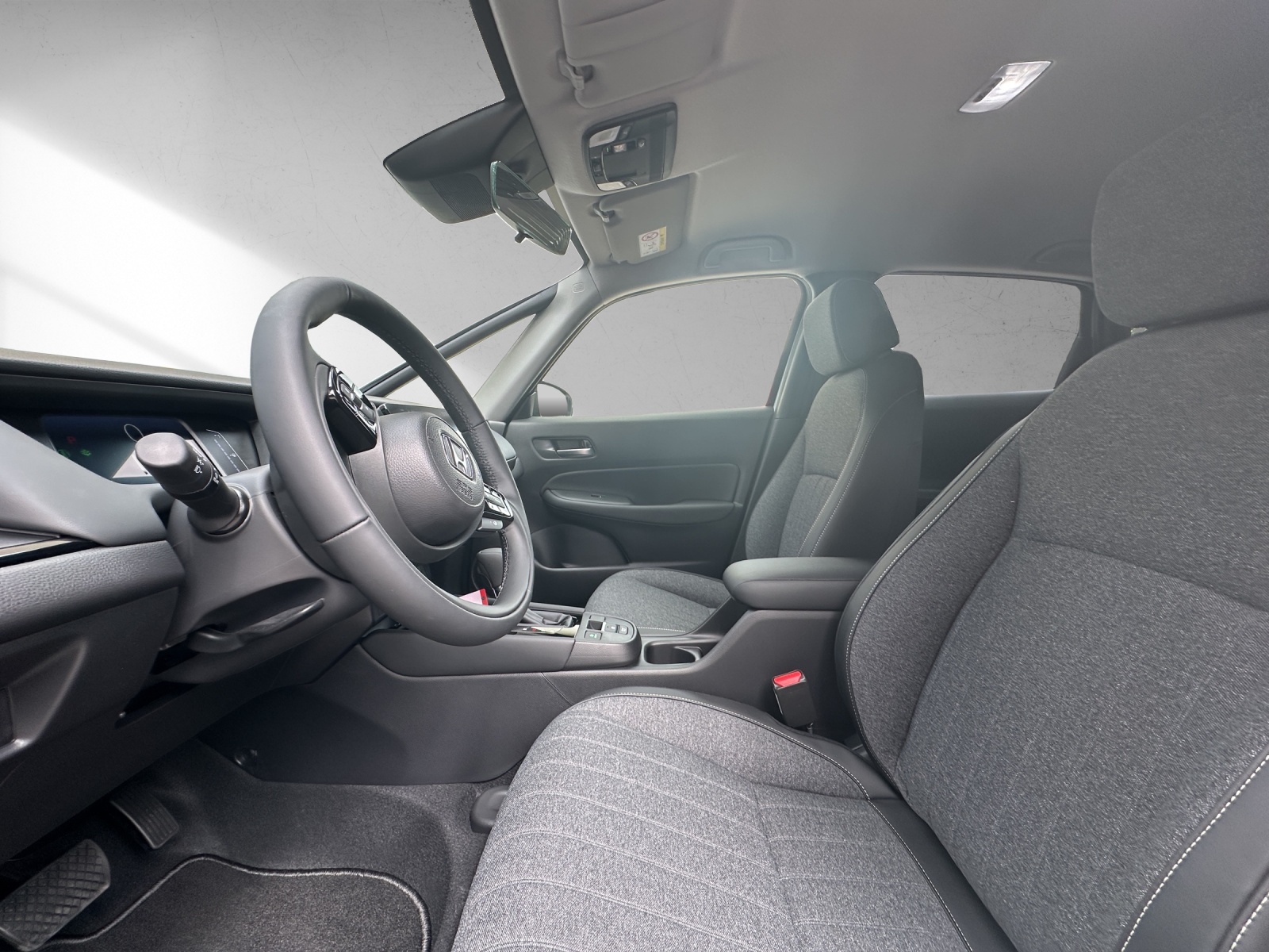 HONDA Jazz 1.5i-MMD Advance E-CVT-image-10