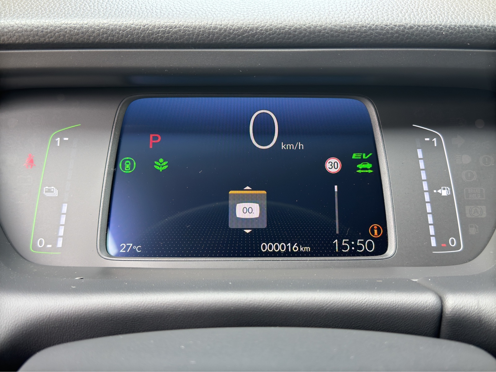 HONDA Jazz 1.5i-MMD Advance E-CVT-image-6