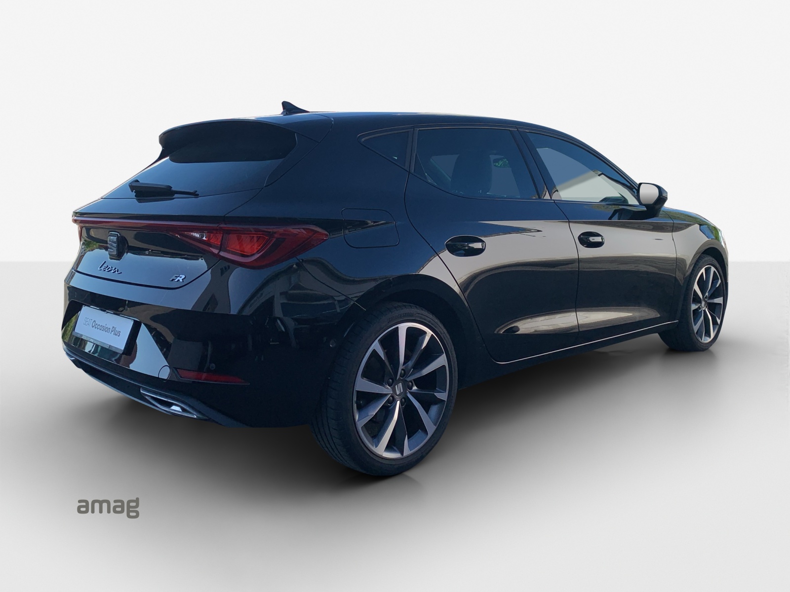SEAT Leon 1.5 eTSI mHEV DSG FR-image-4