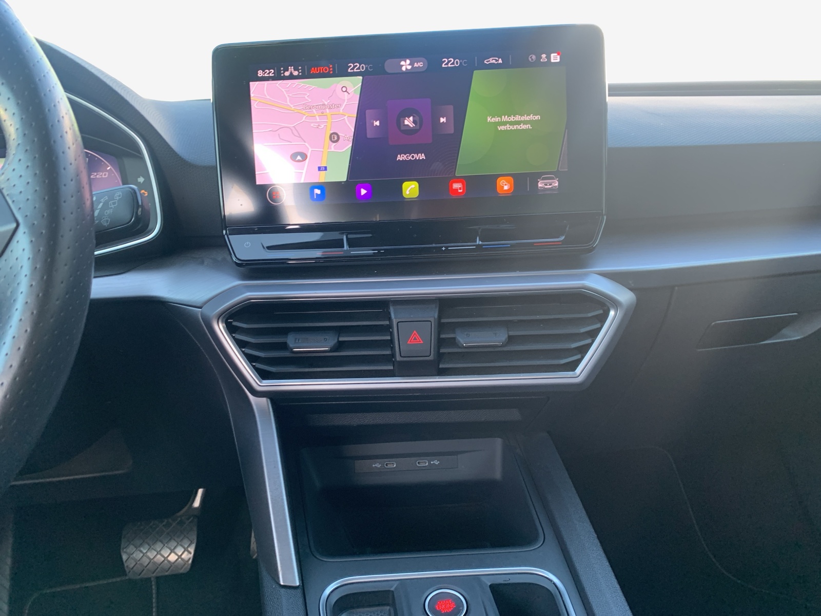 SEAT Leon 1.5 eTSI mHEV DSG FR-image-10