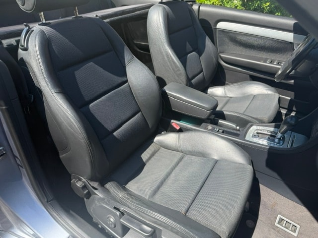AUDI A4 Cabriolet 1.8 Turbo-image-6