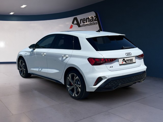 AUDI A3 Sportback TFSI e 200 kW S line Attraction S tronic-image-2
